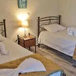Apartment La Maison Bleue *
